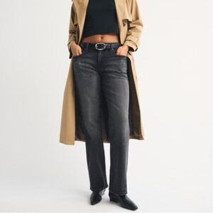 Abercrombie The 90s Straight Ultra High Rise, Washed Black Size 26 | 2R